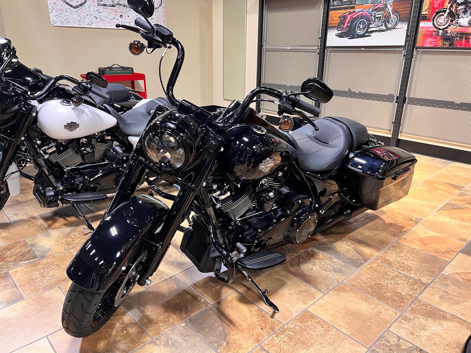 2024 Harley-Davidson Road King Special at Man O'War Harley-Davidson®