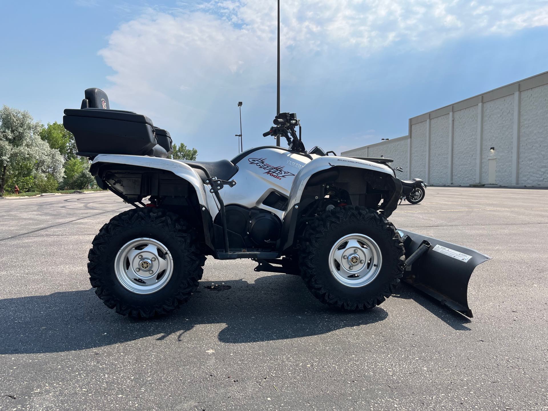 2011 Yamaha Grizzly 700 FI Auto 4x4 EPS Special Edition at Mount Rushmore Motorsports