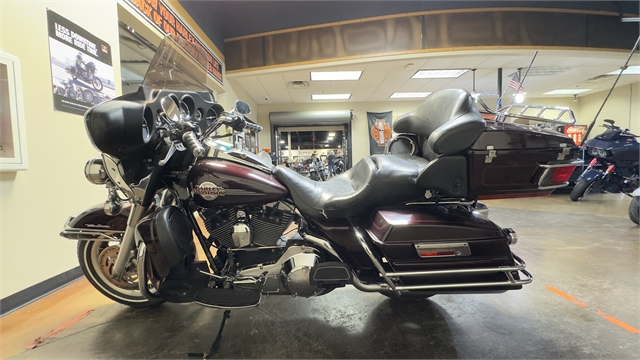 2010 Harley-Davidson Electra Glide Ultra Classic at Southern Devil Harley-Davidson