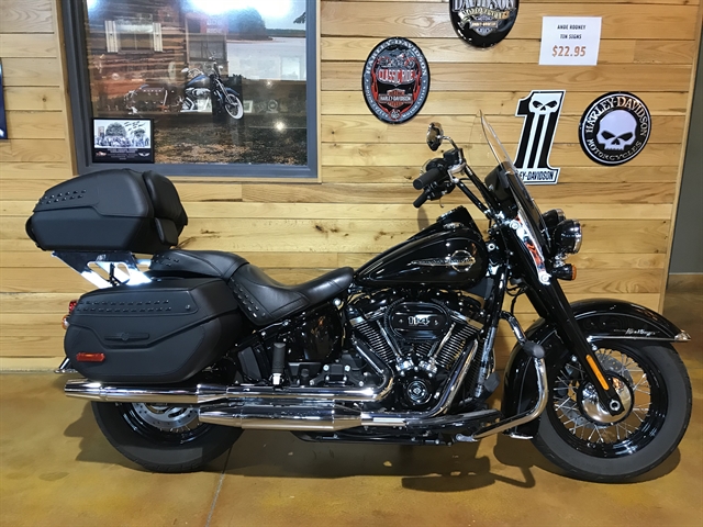 2018 Harley-Davidson Softail Heritage Classic 114 | Thunder Road Harley