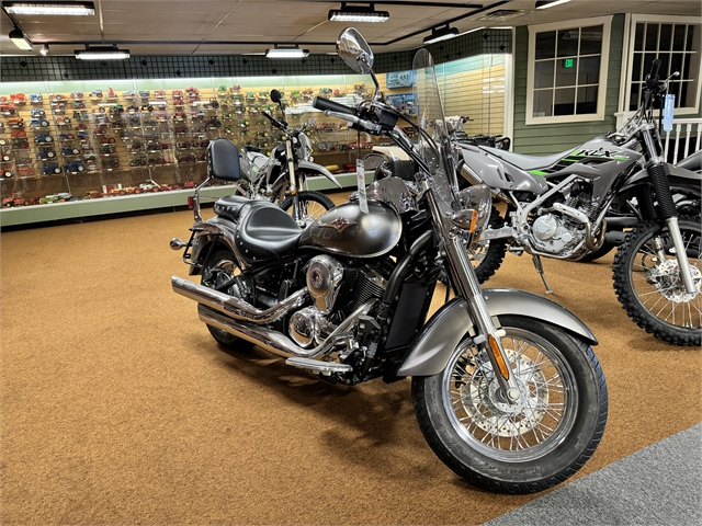 2024 Kawasaki Vulcan 900 Classic LT at Ehlerding Motorsports