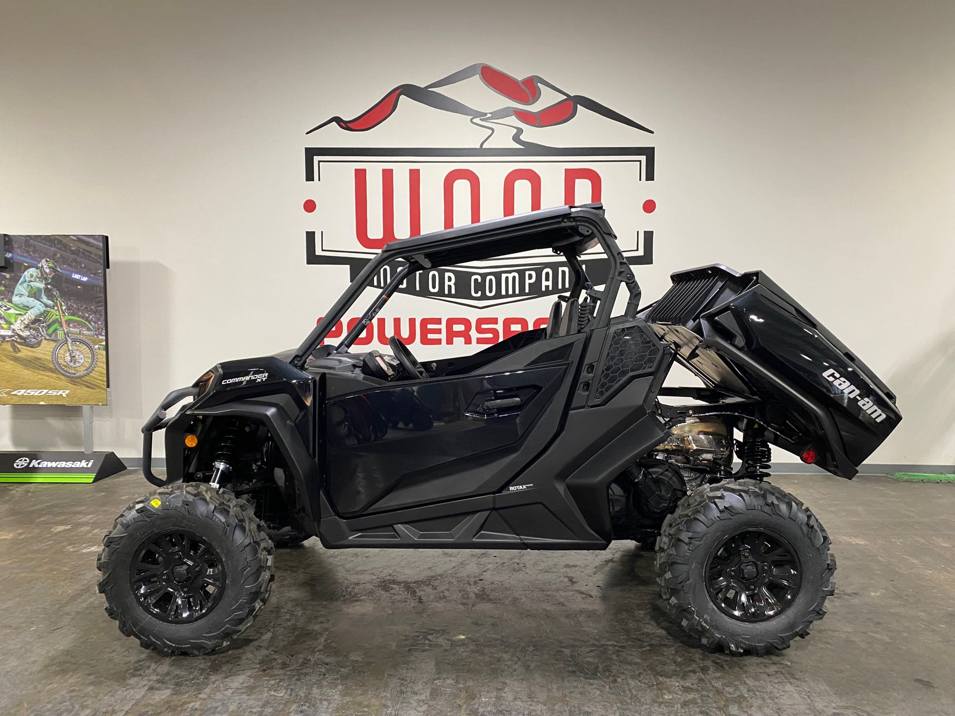 2024 Can-Am Commander XT 1000R at Wood Powersports Harrison