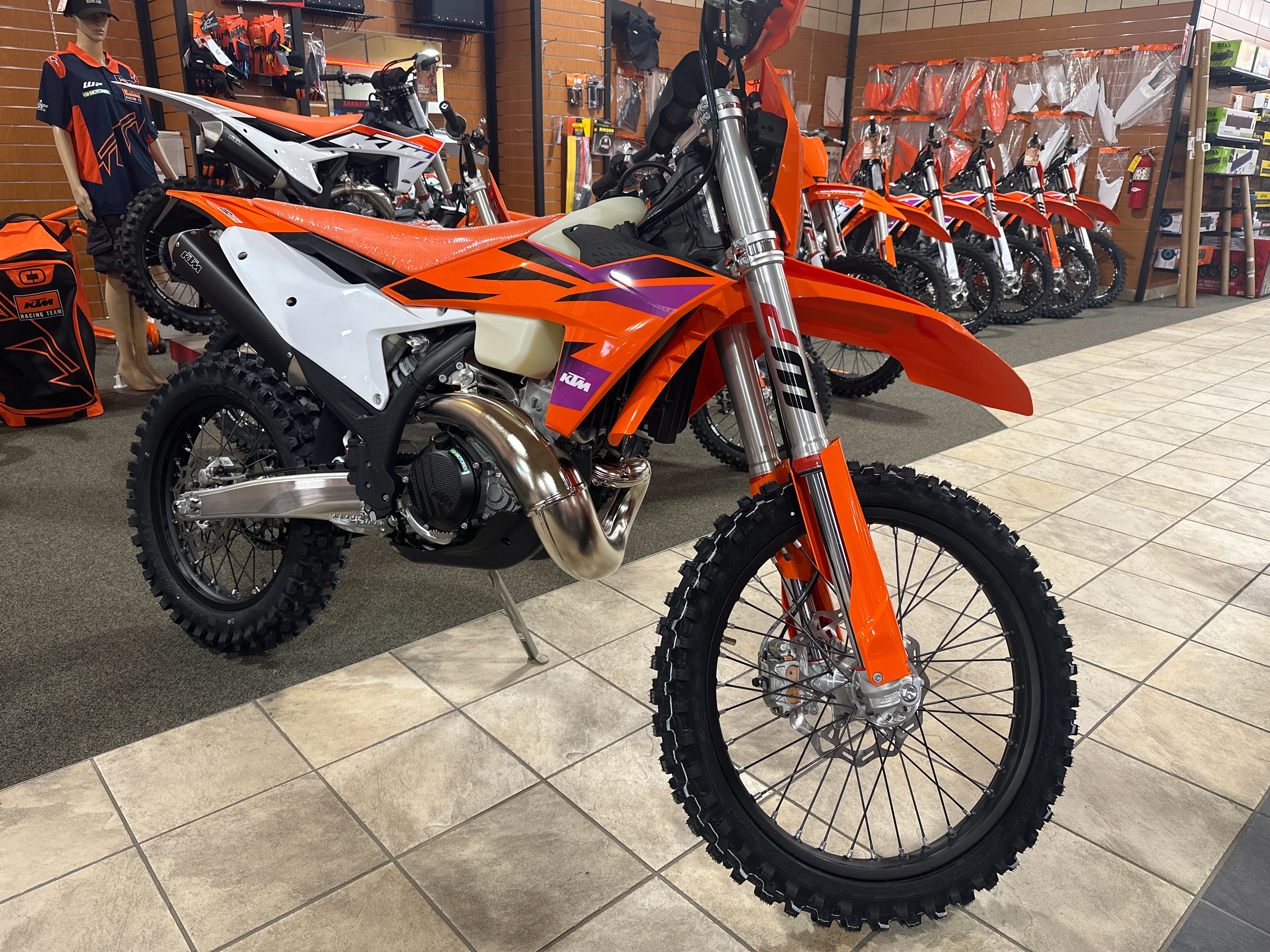 2024 KTM XC 250 W at Wood Powersports Fayetteville