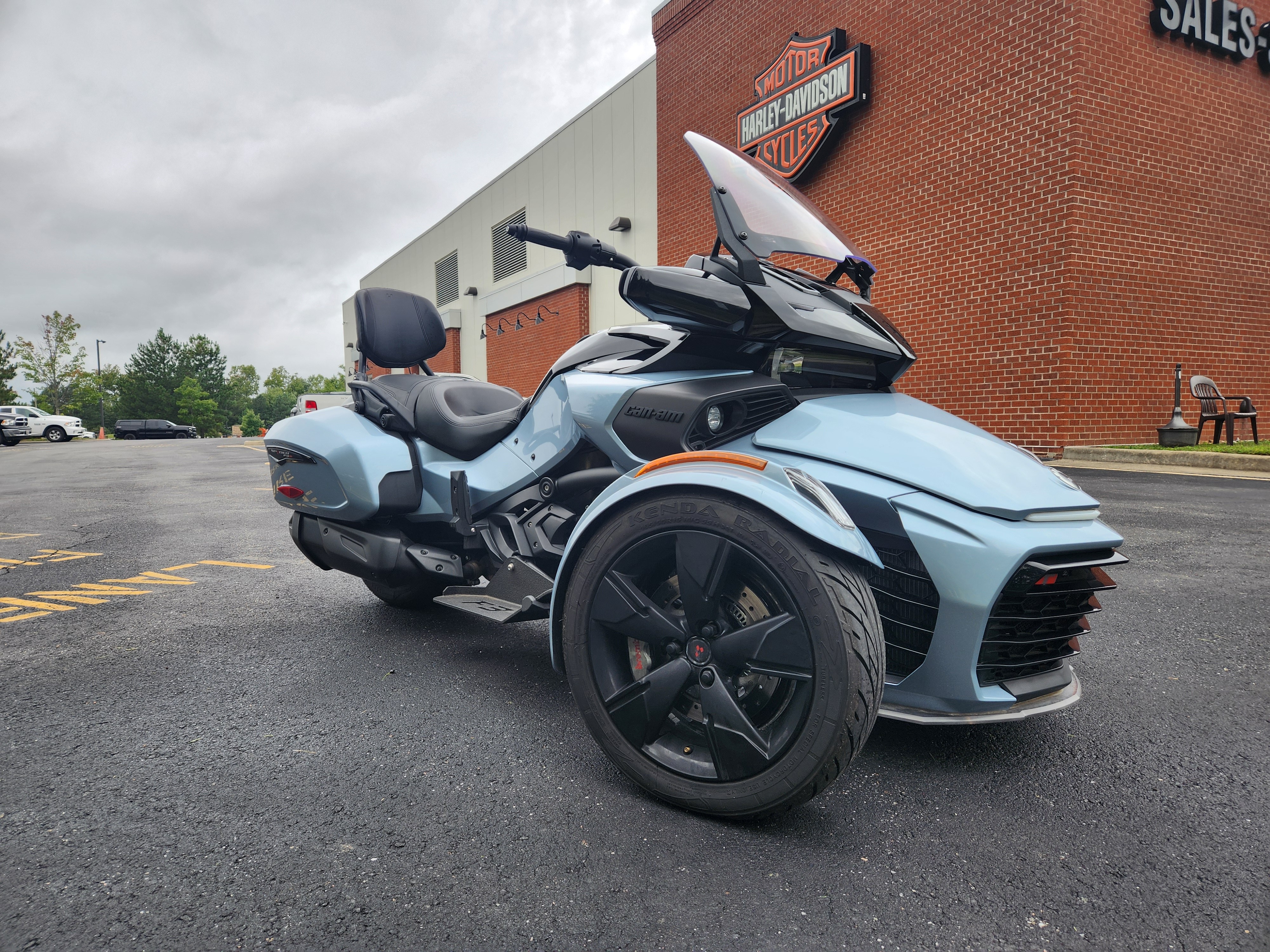 2022 CANAM SPYDER F3 LIMITED at Richmond Harley-Davidson