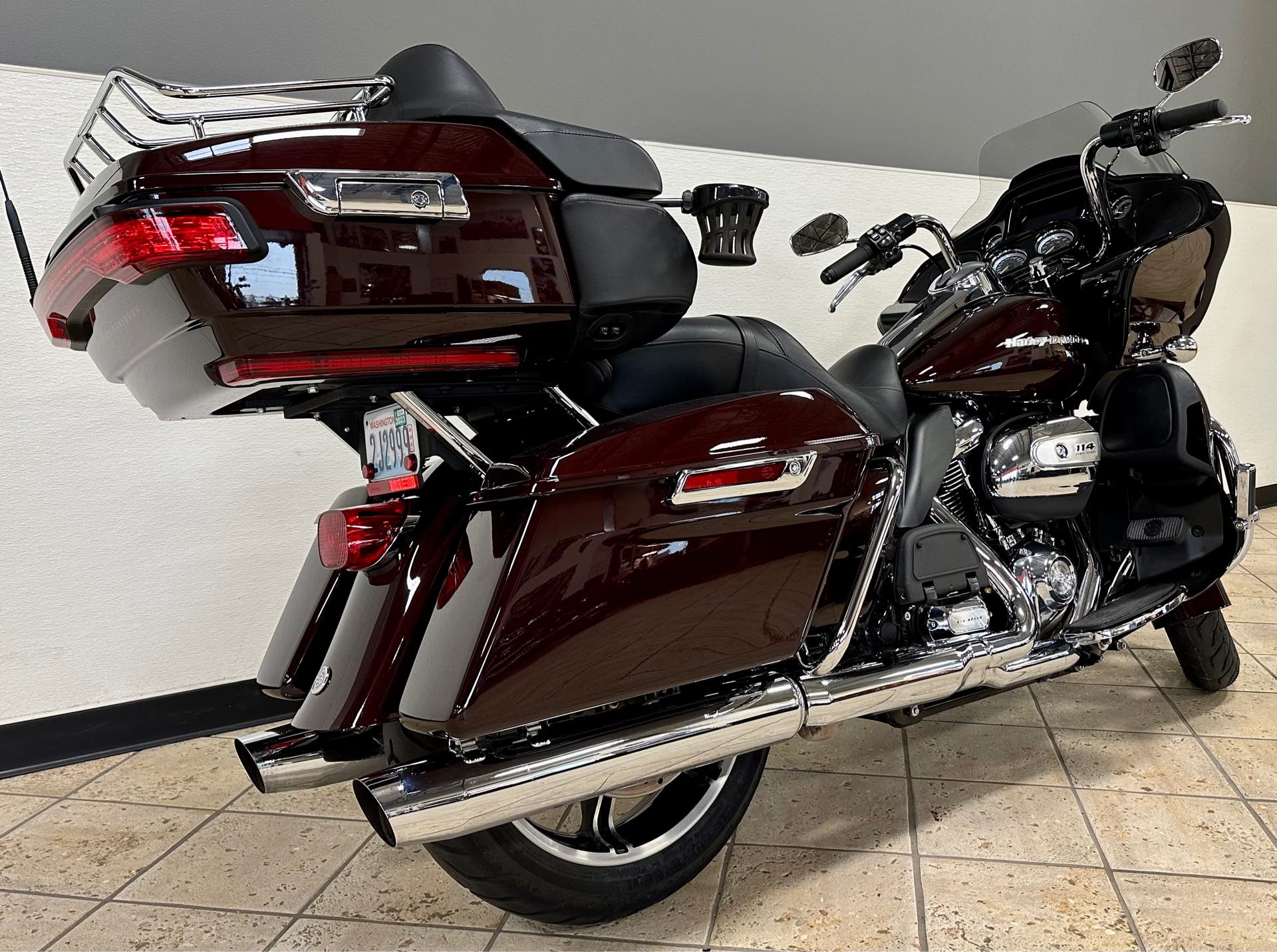 2021 Harley-Davidson Road Glide Limited at Destination Harley-Davidson®, Tacoma, WA 98424