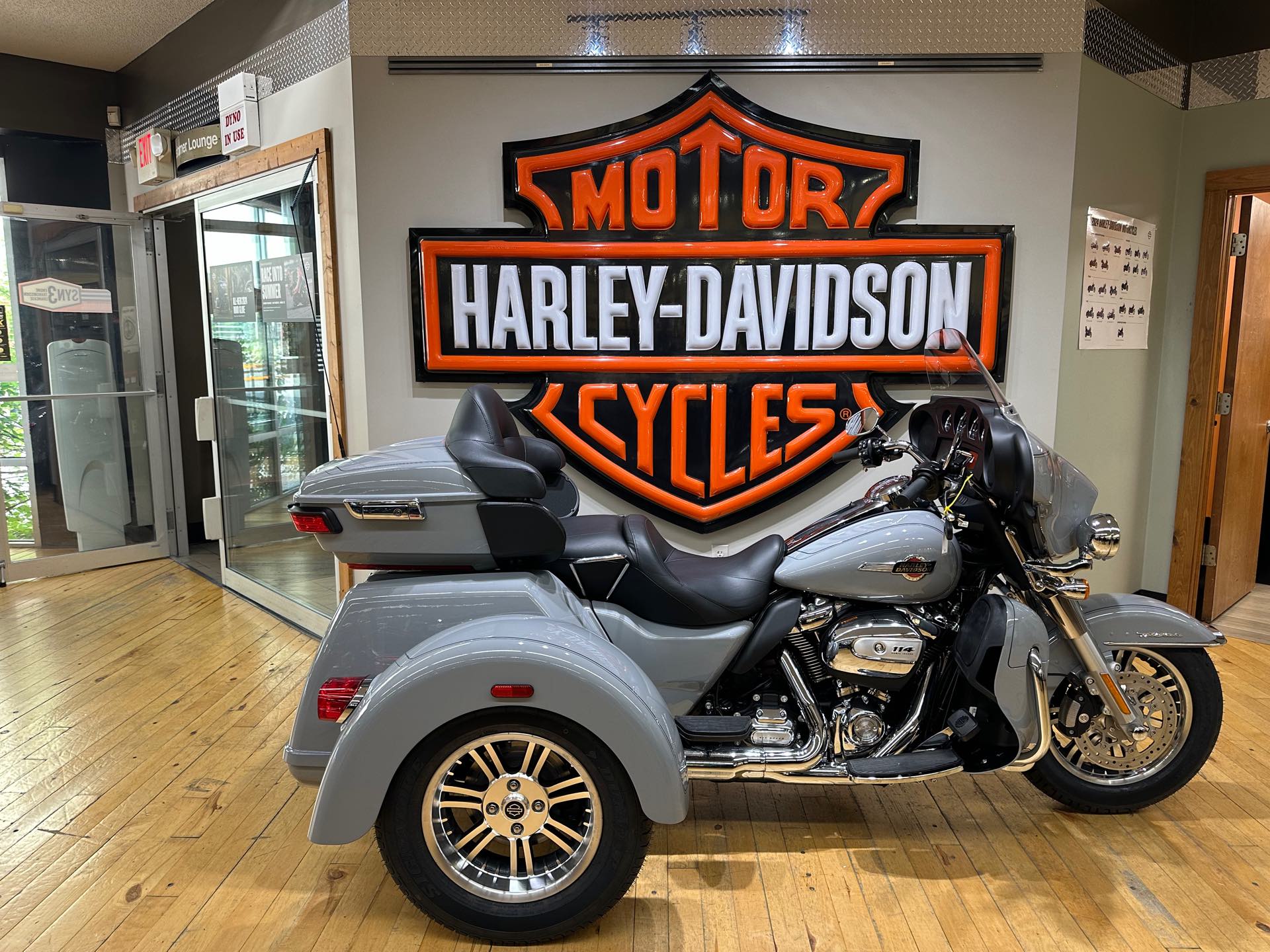 2024 Harley-Davidson Trike Tri Glide Ultra at Zips 45th Parallel Harley-Davidson