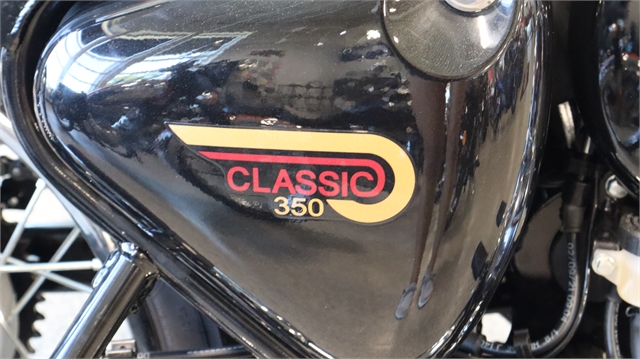 2022 Royal Enfield Classic 350 at Motoprimo Motorsports