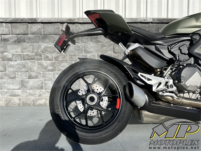 2024 Ducati Streetfighter V2 at Lynnwood Motoplex, Lynnwood, WA 98037