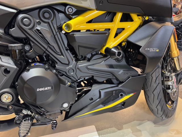 2023 Ducati Diavel 1260 S at Martin Moto