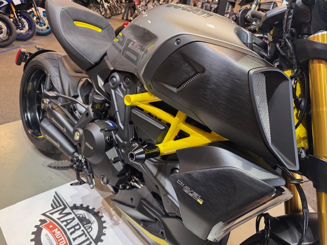 2023 Ducati Diavel 1260 S at Martin Moto