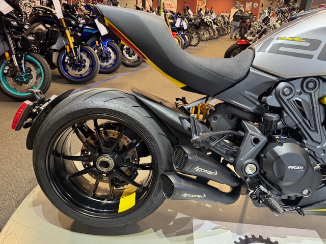 2023 Ducati Diavel 1260 S at Martin Moto