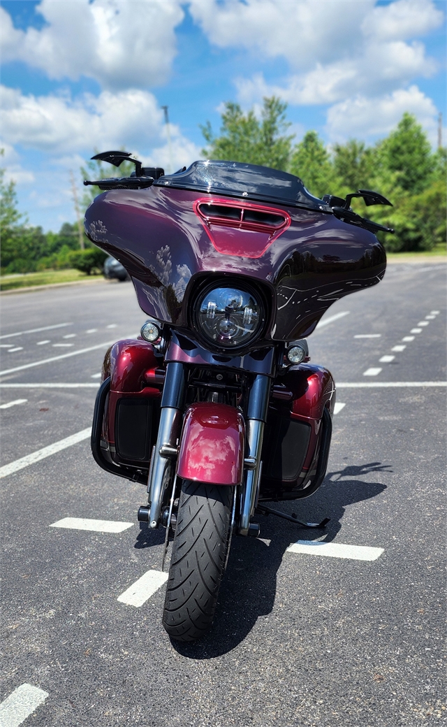 2019 Harley-Davidson Street Glide CVO Street Glide at All American Harley-Davidson, Hughesville, MD 20637