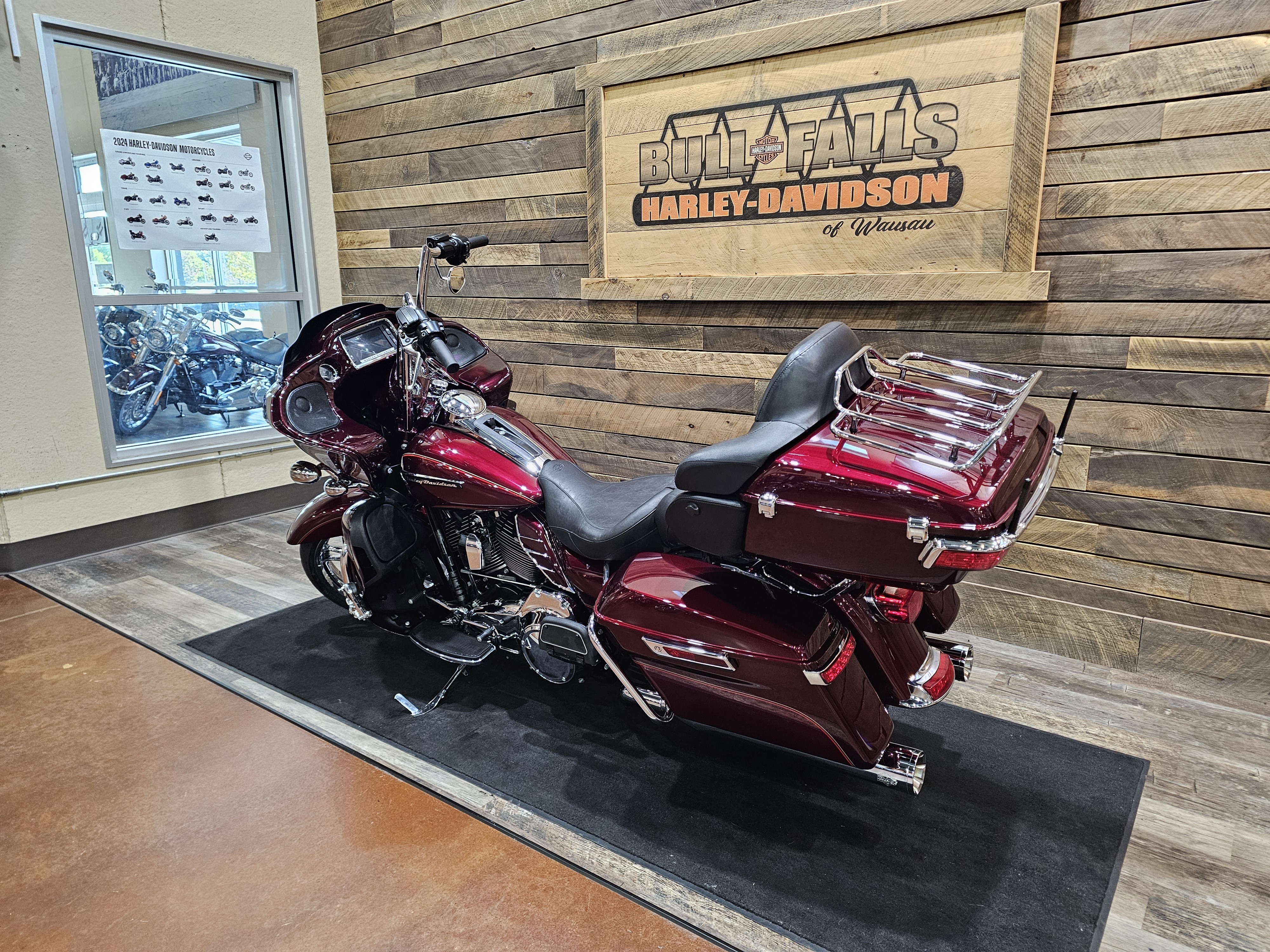 2016 Harley-Davidson Road Glide Ultra at Bull Falls Harley-Davidson