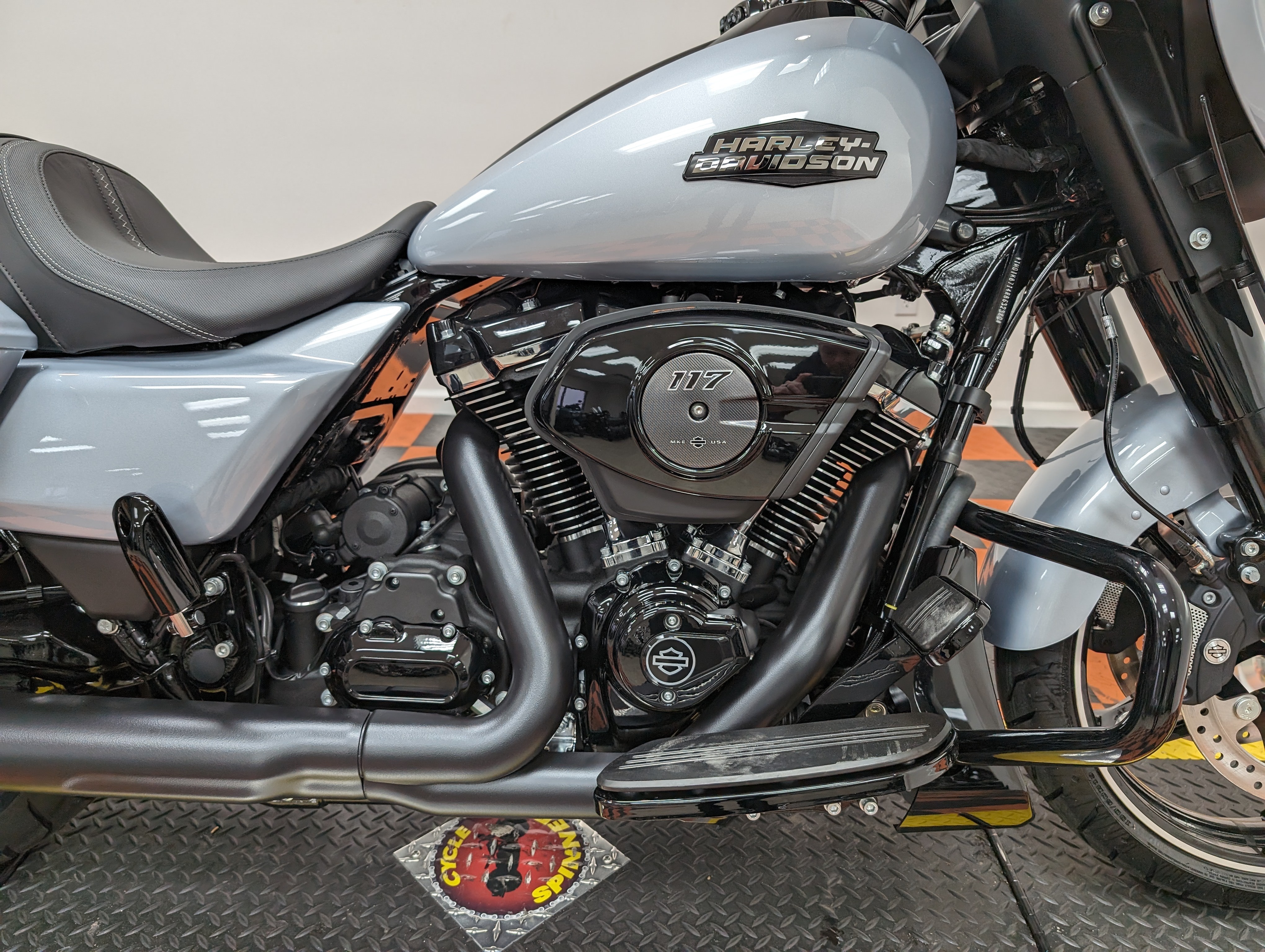 2024 Harley-Davidson Street Glide Base at Harley-Davidson of Indianapolis