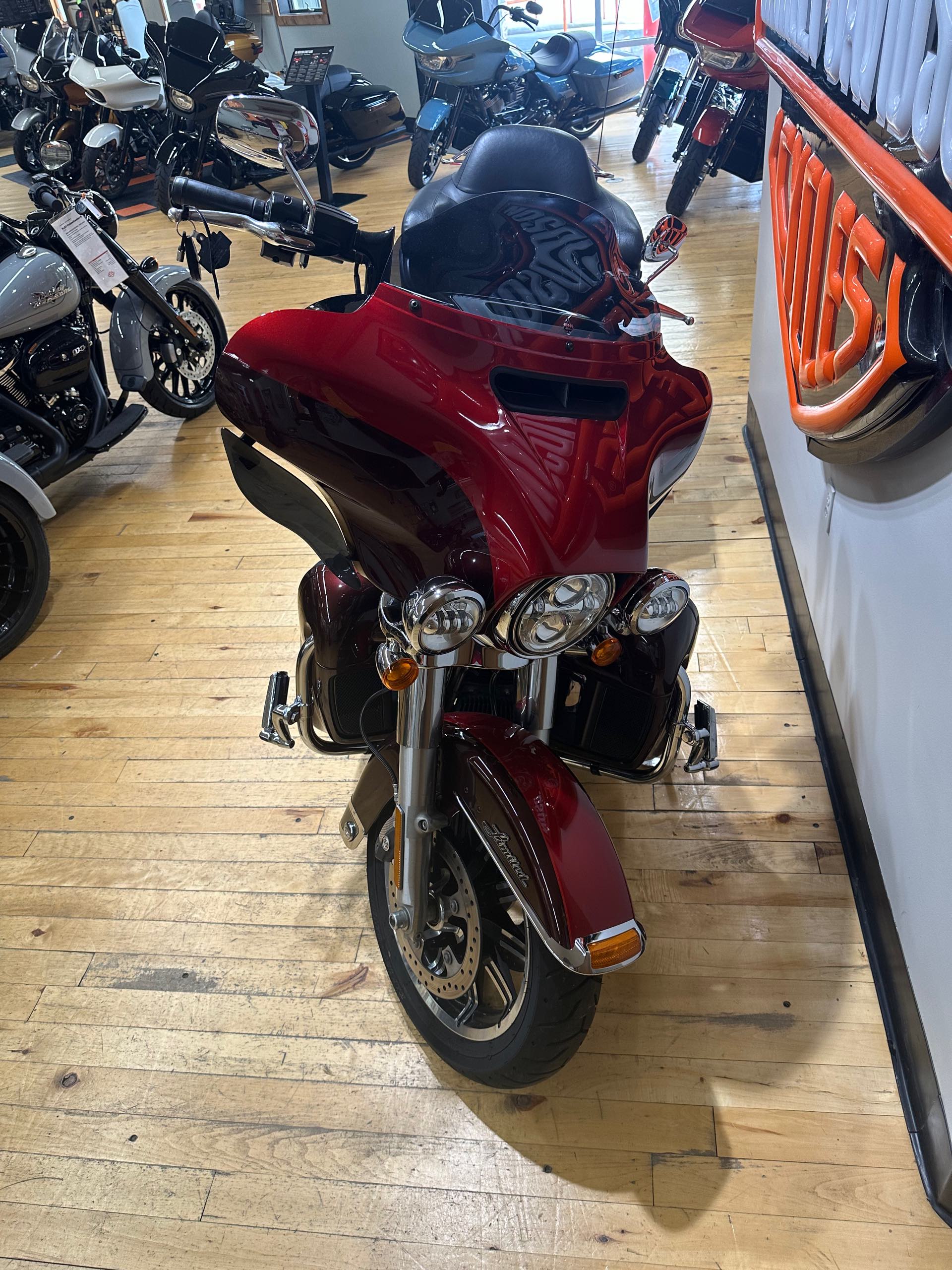 2019 Harley-Davidson Electra Glide Ultra Limited at Zips 45th Parallel Harley-Davidson