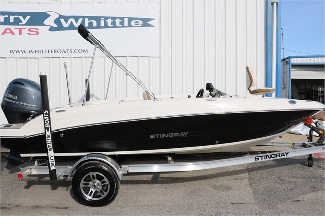 2023 Stingray 182 SC at Jerry Whittle Boats