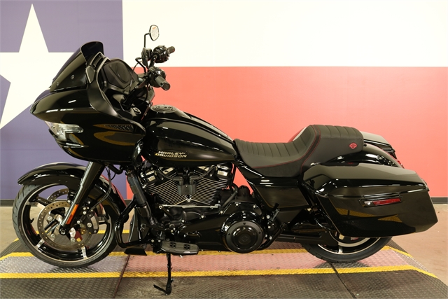 2024 Harley-Davidson Road Glide Base at Texas Harley