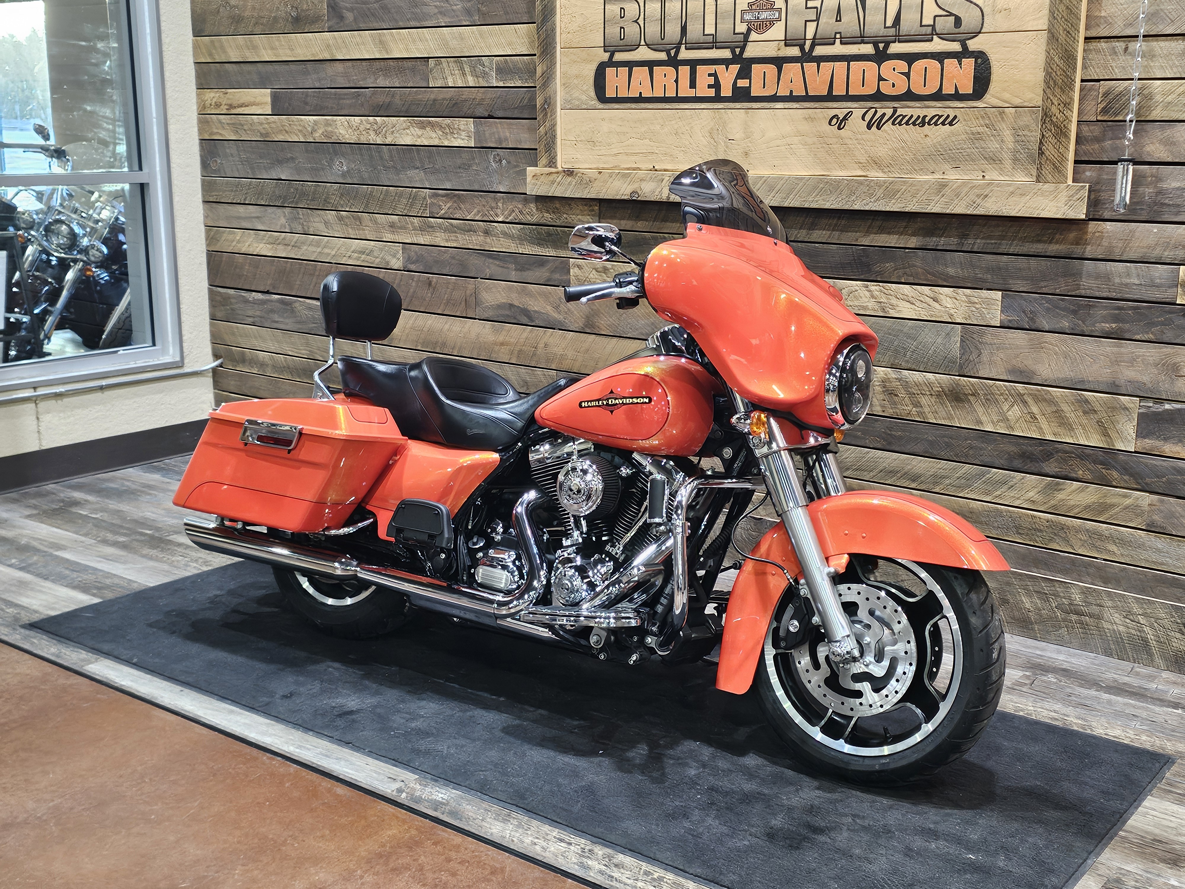 2012 Harley-Davidson Street Glide Base at Bull Falls Harley-Davidson