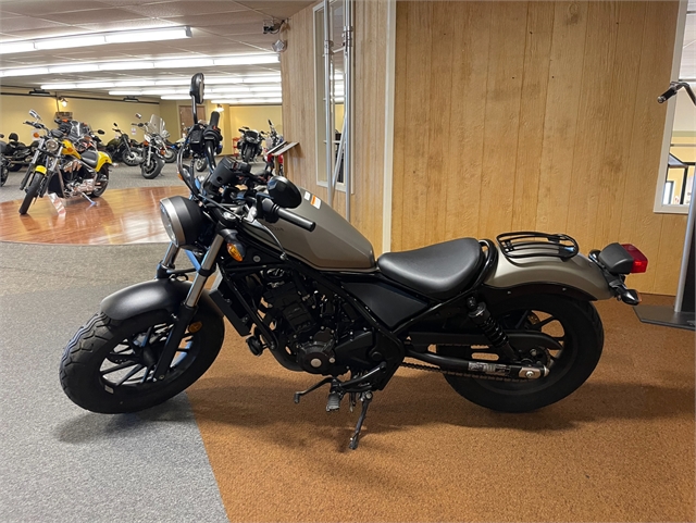 2018 Honda Rebel 300 at Ehlerding Motorsports