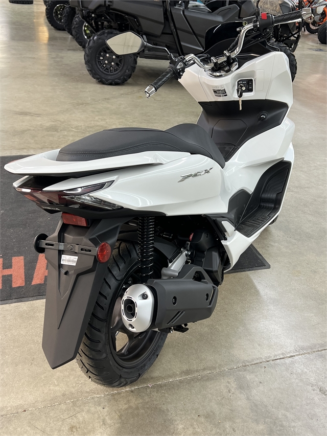 2022 Honda PCX 150 at Ride Center USA