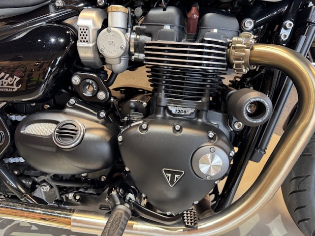 2022 Triumph Bonneville Bobber Base at Martin Moto