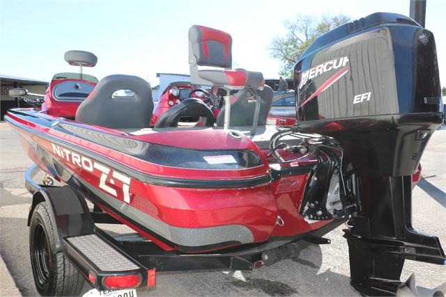 2009 Nitro Z-7 DC at Jerry Whittle Boats