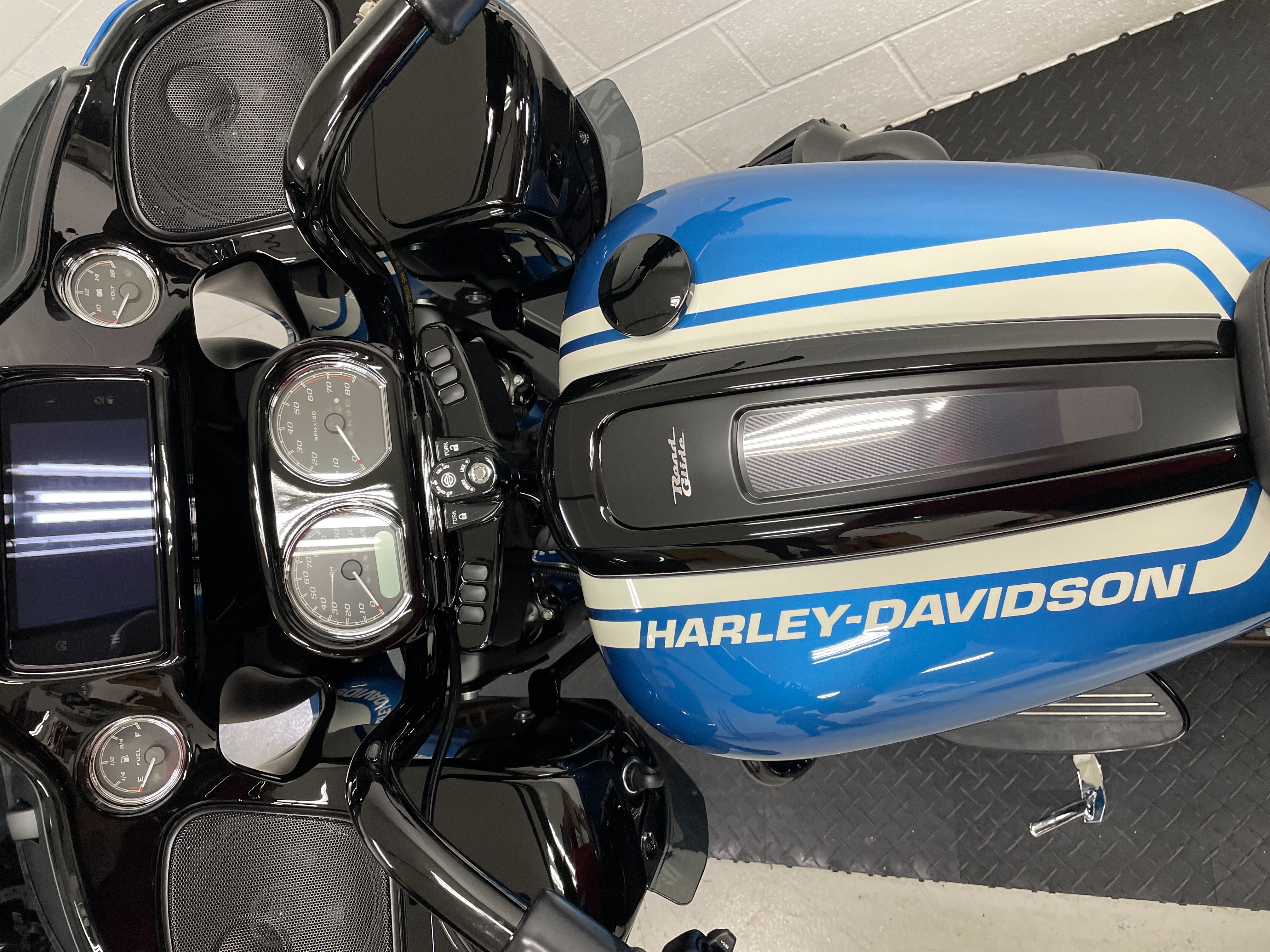 2023 Harley-Davidson Road Glide ST at Destination Harley-Davidson®, Silverdale, WA 98383