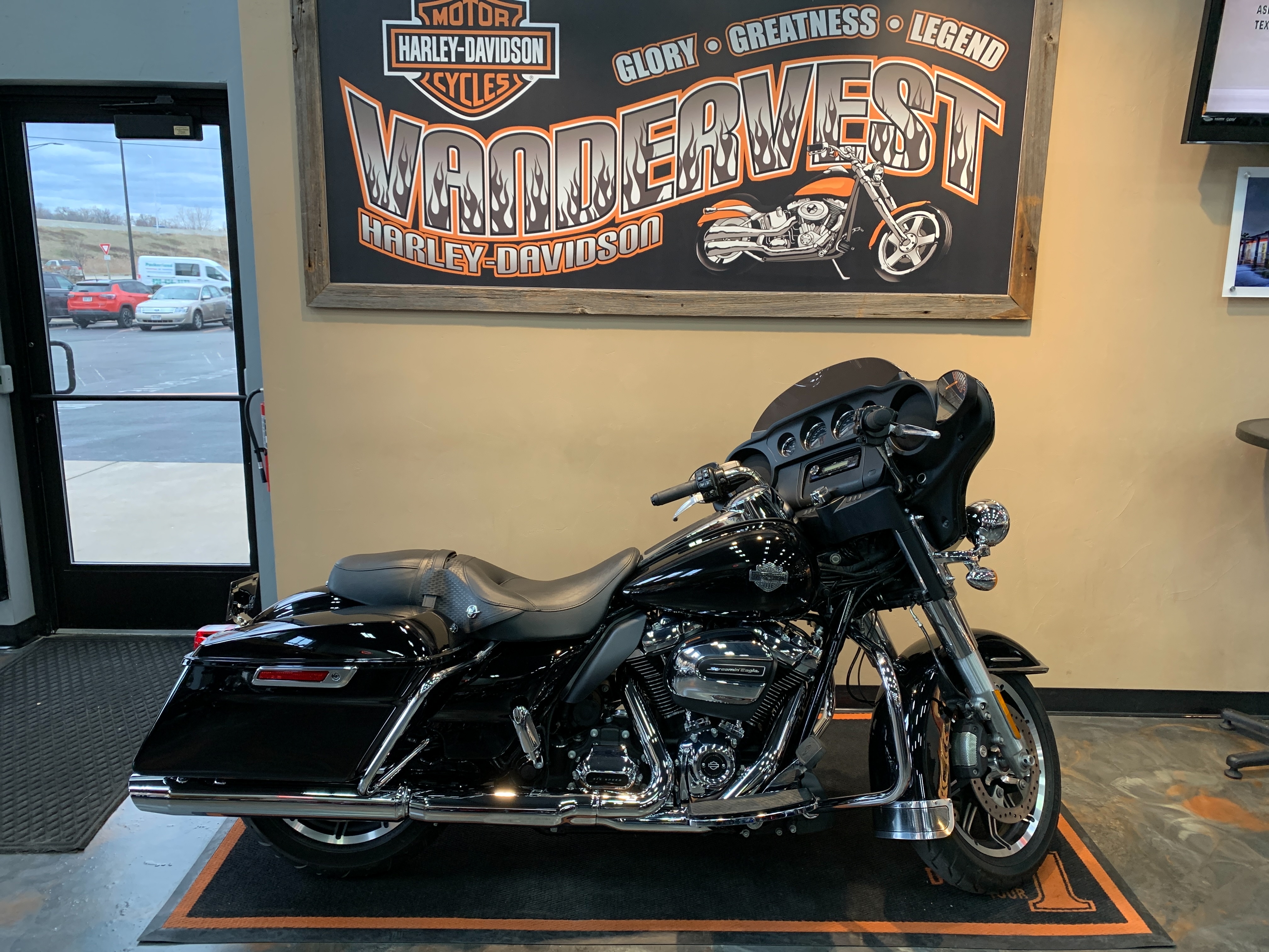 2018 Harley-Davidson Electra Glide Police Base at Vandervest Harley-Davidson, Green Bay, WI 54303