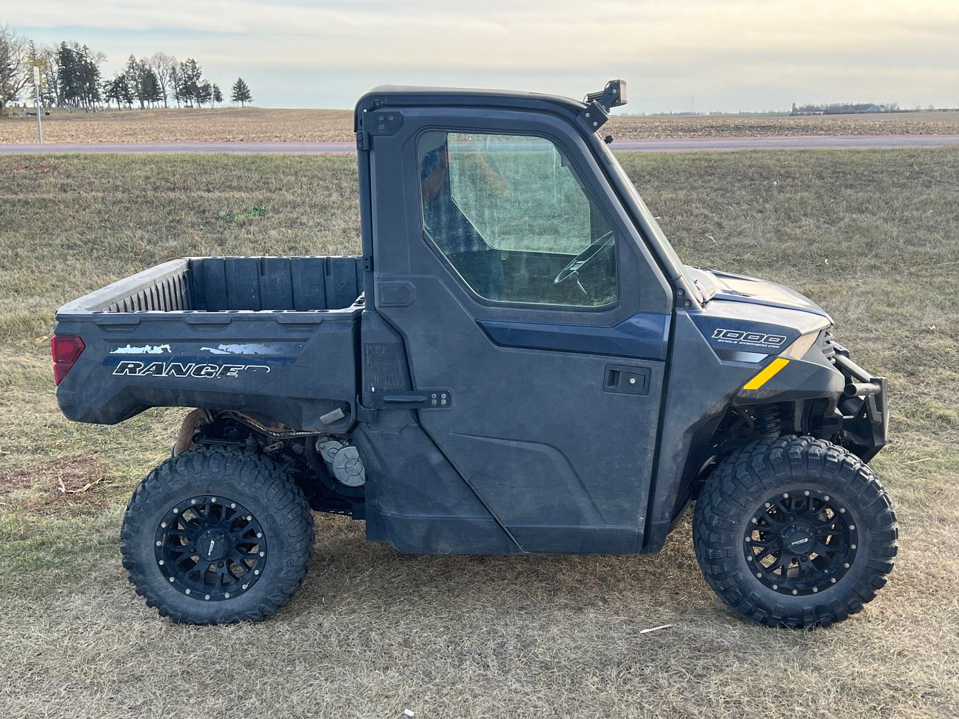 2021 Polaris Ranger 1000 Premium at Interlakes Sport Center