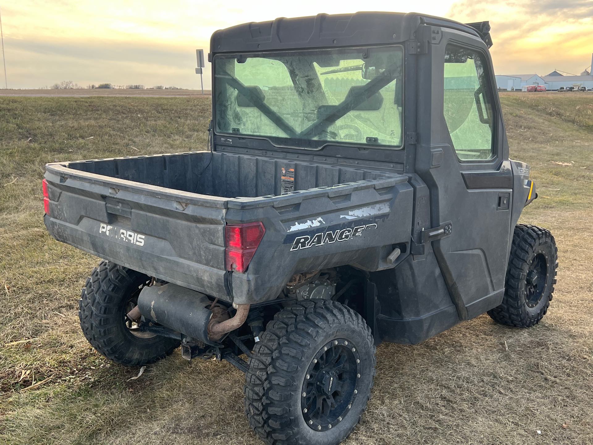 2021 Polaris Ranger 1000 Premium at Interlakes Sport Center