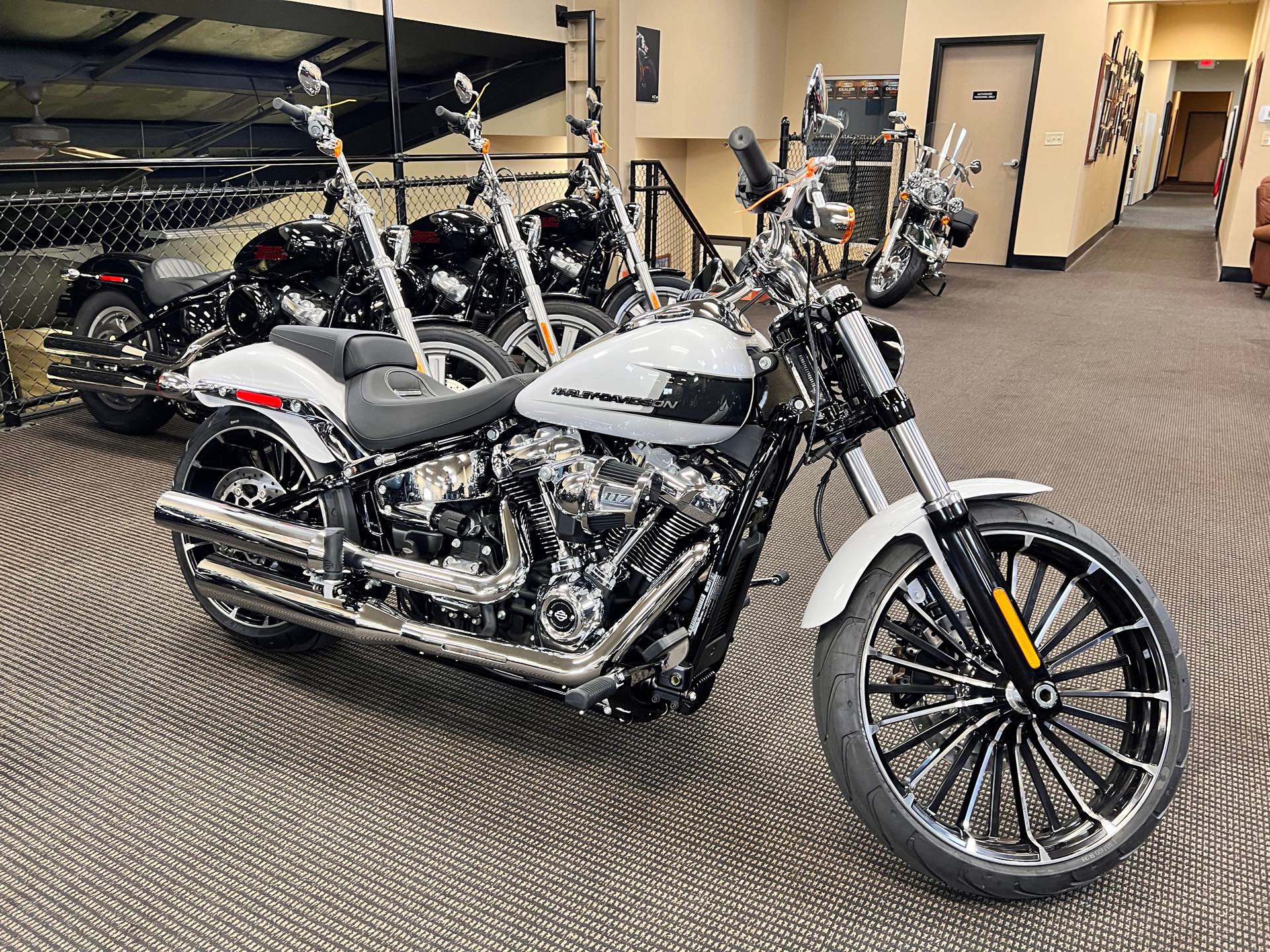 2024 Harley-Davidson Softail Breakout at Man O'War Harley-Davidson®