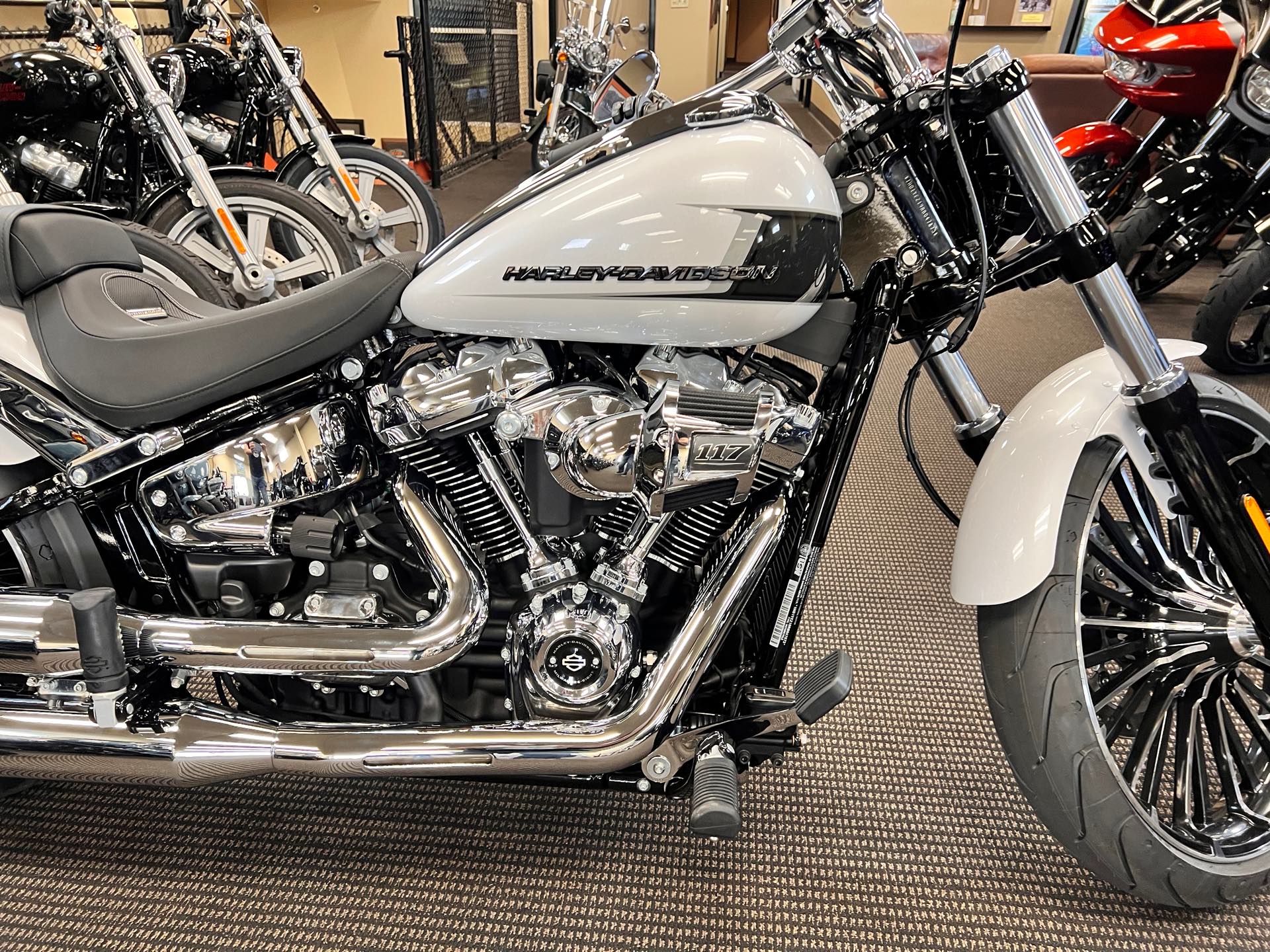 2024 Harley-Davidson Softail Breakout at Man O'War Harley-Davidson®