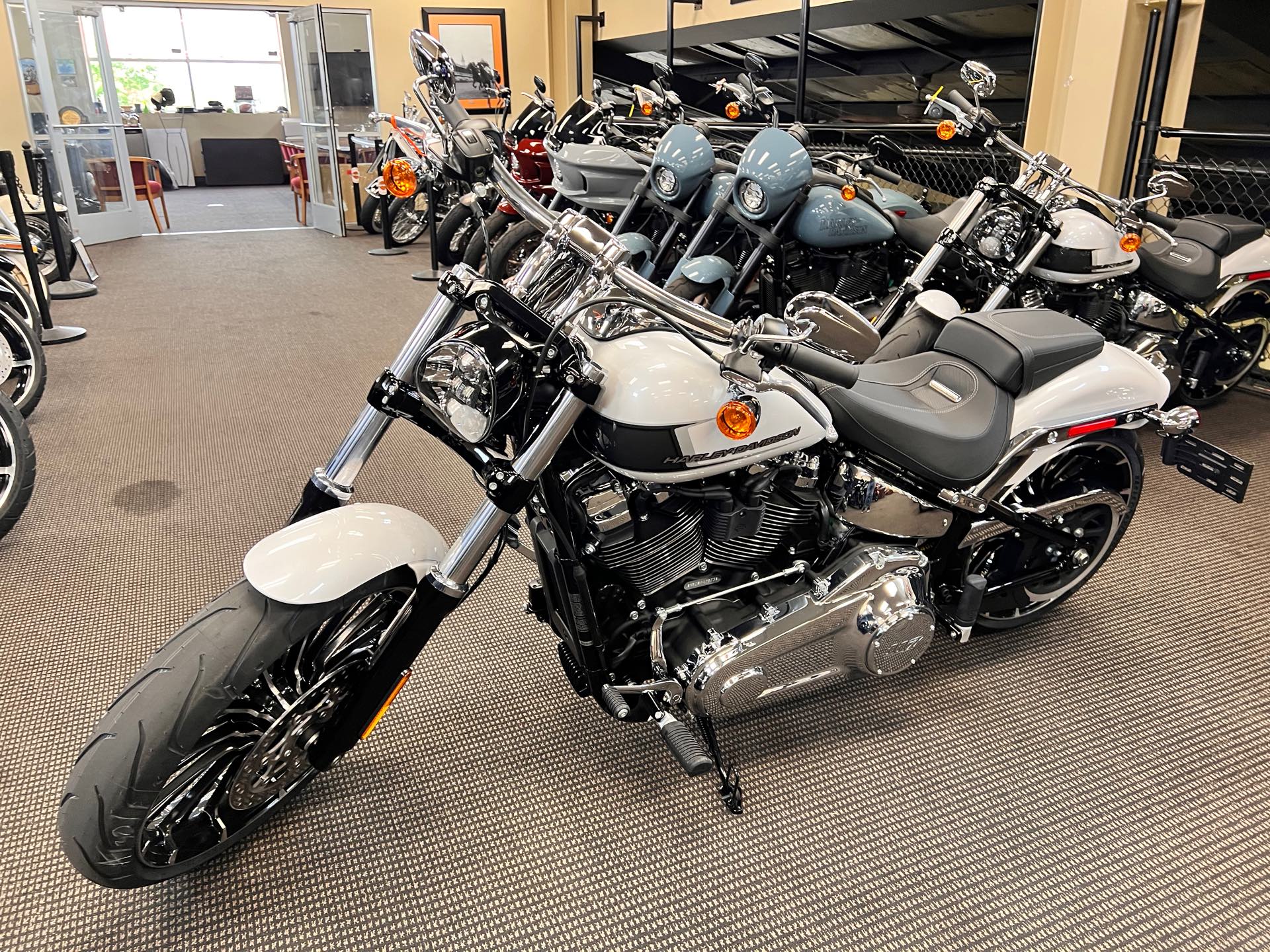 2024 Harley-Davidson Softail Breakout at Man O'War Harley-Davidson®