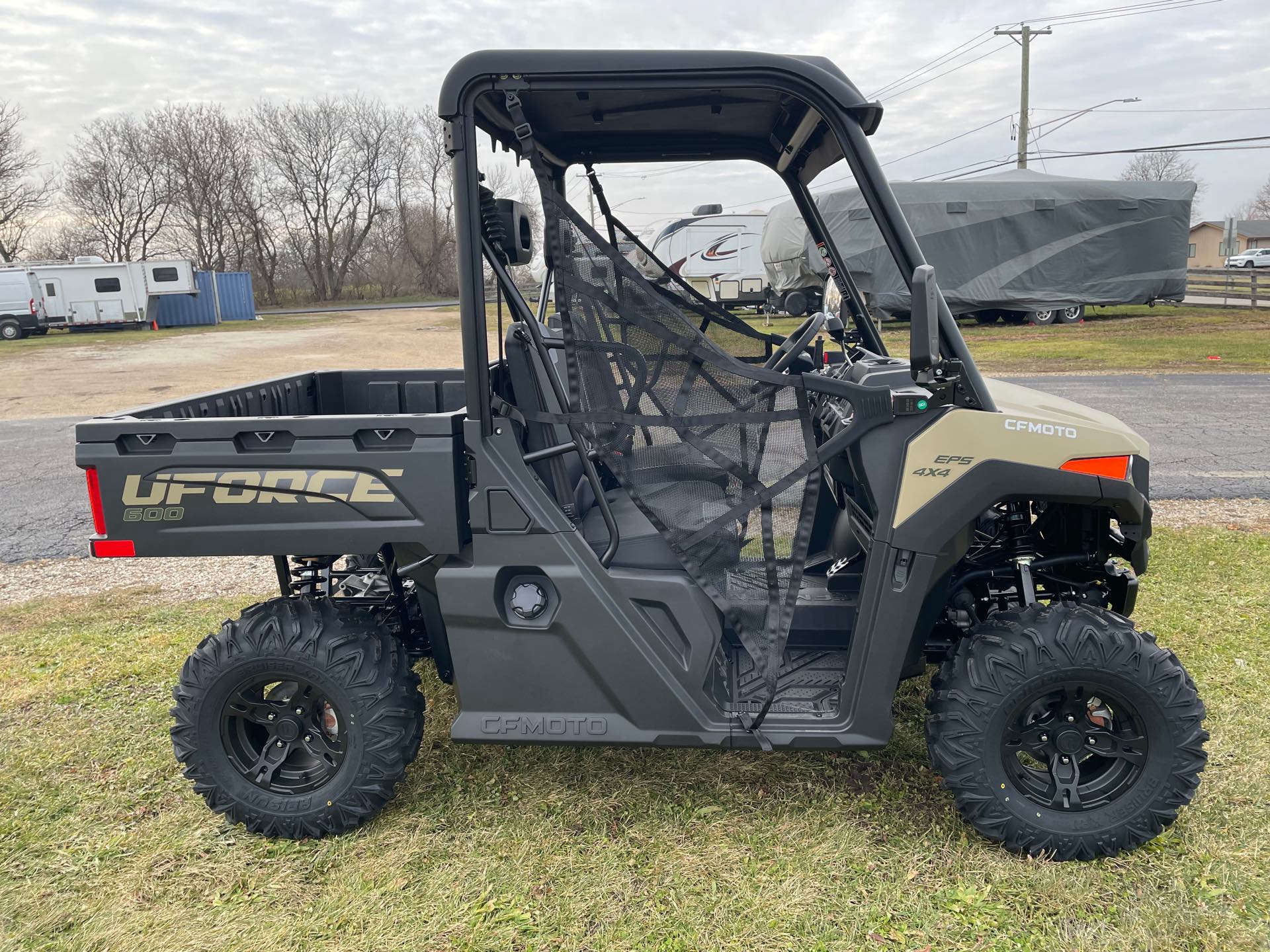 2024 CFMOTO UFORCE 600 at Randy's Cycle