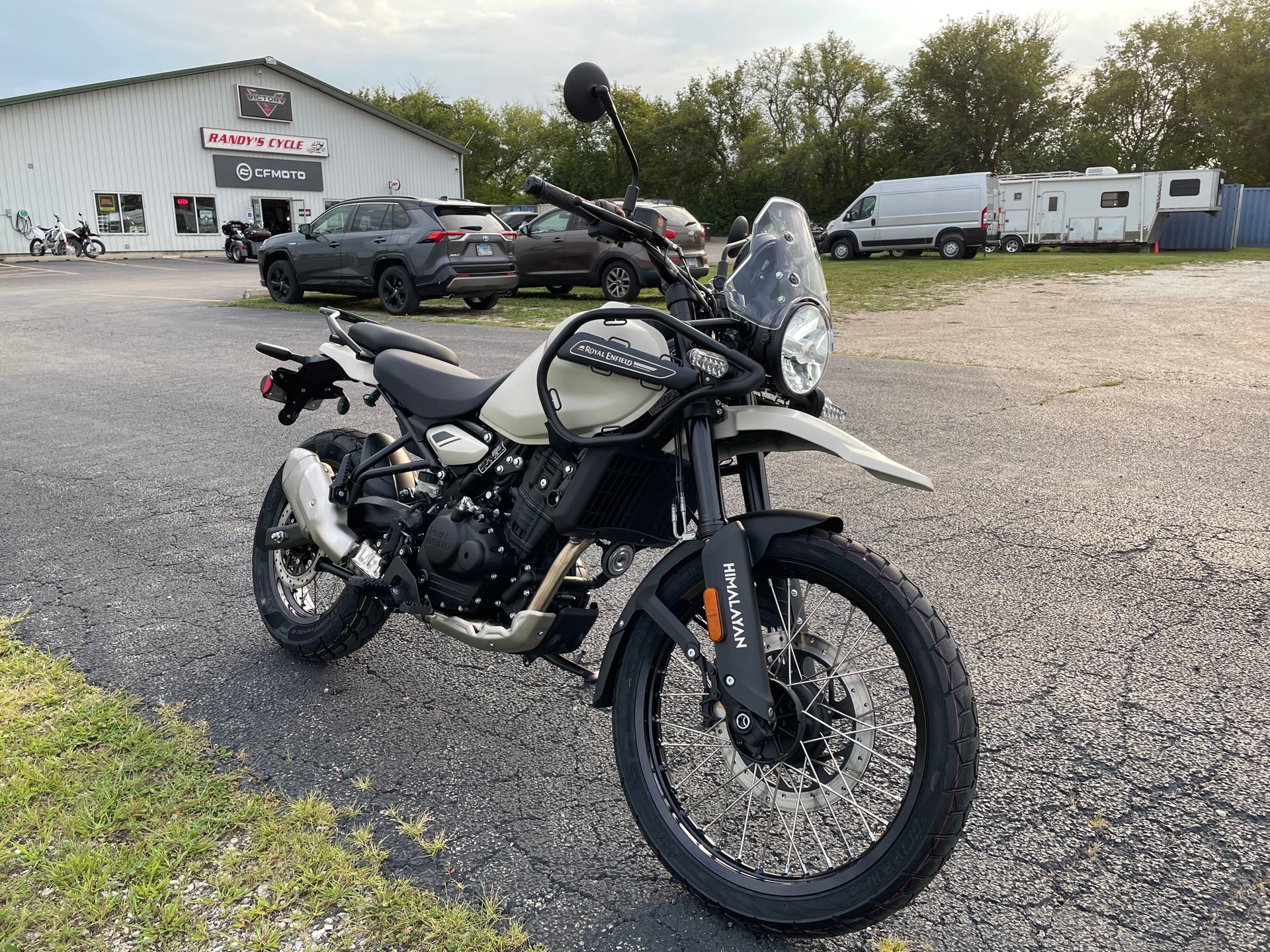 2025 ROYAL ENFIELD HIMALAYAN 450 - KAZA BROWN at Randy's Cycle