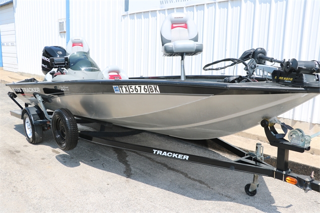 2011 Tracker Pro Team 190 Tx at Jerry Whittle Boats