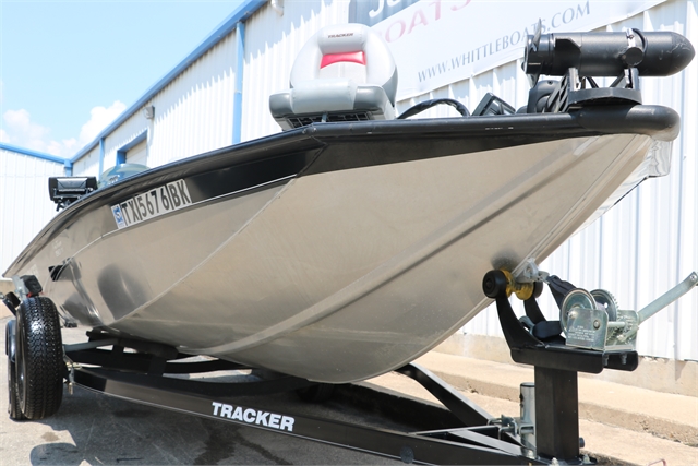 2011 Tracker Pro Team 190 Tx at Jerry Whittle Boats