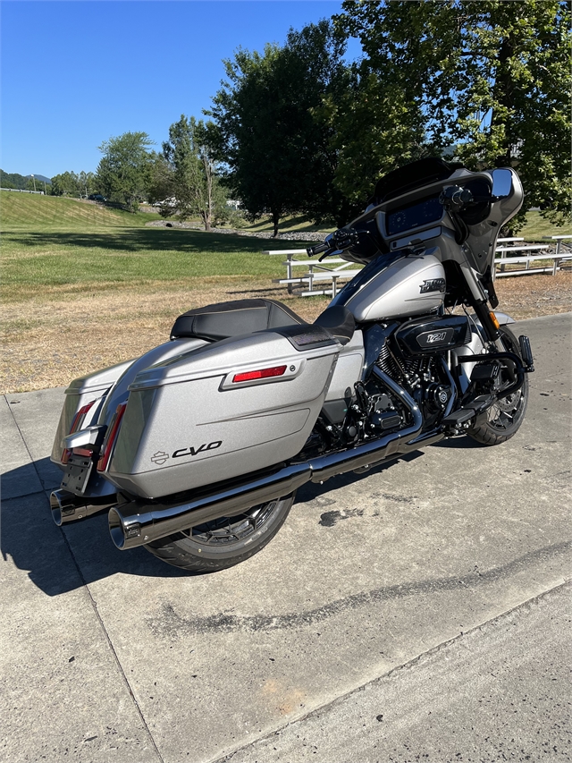 2023 Harley-Davidson Street Glide CVO Street Glide at Harley-Davidson of Asheville