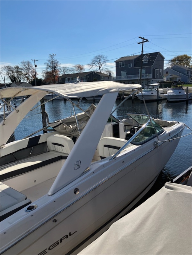 2020 Regal OBX 26 at Baywood Marina