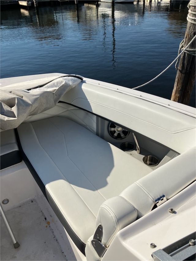 2020 Regal OBX 26 at Baywood Marina