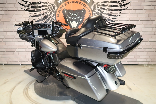 2019 Harley-Davidson Electra Glide CVO Limited at Wolverine Harley-Davidson