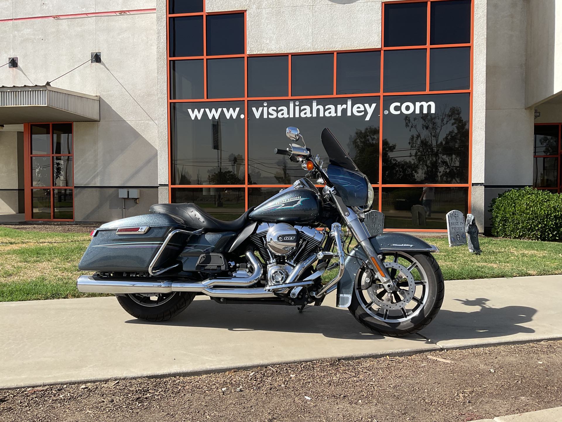 2015 Harley-Davidson Road King Base at Visalia Harley-Davidson