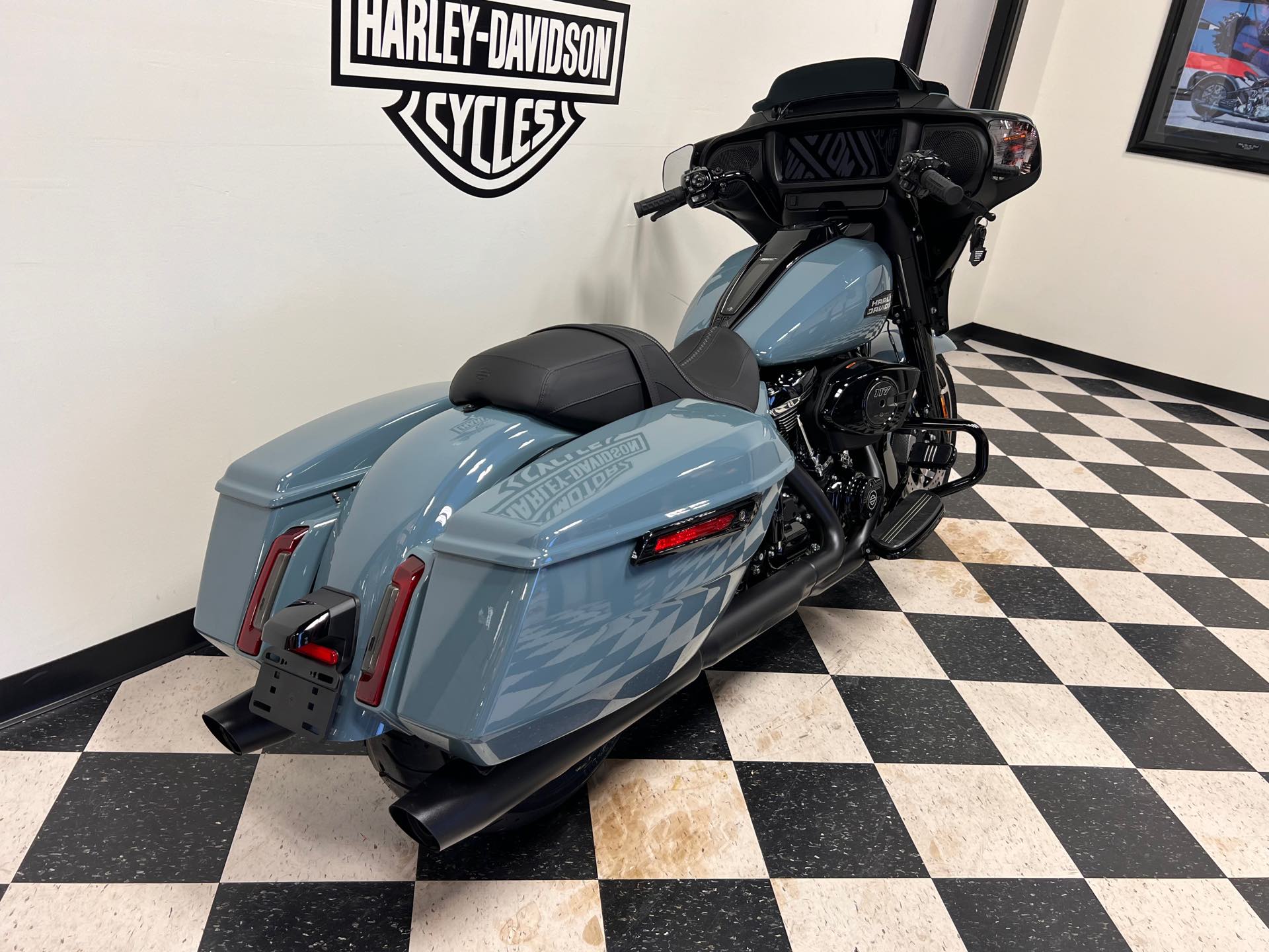 2024 Harley-Davidson Street Glide Base at Deluxe Harley Davidson