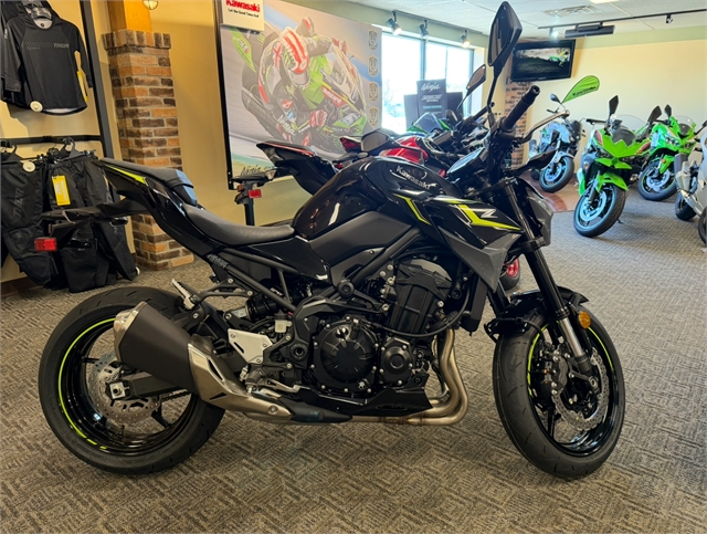 2024 Kawasaki Z900 ABS at Ehlerding Motorsports