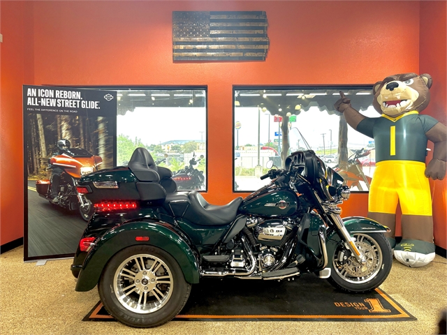 2024 Harley-Davidson Trike Tri Glide Ultra at Harley-Davidson of Waco