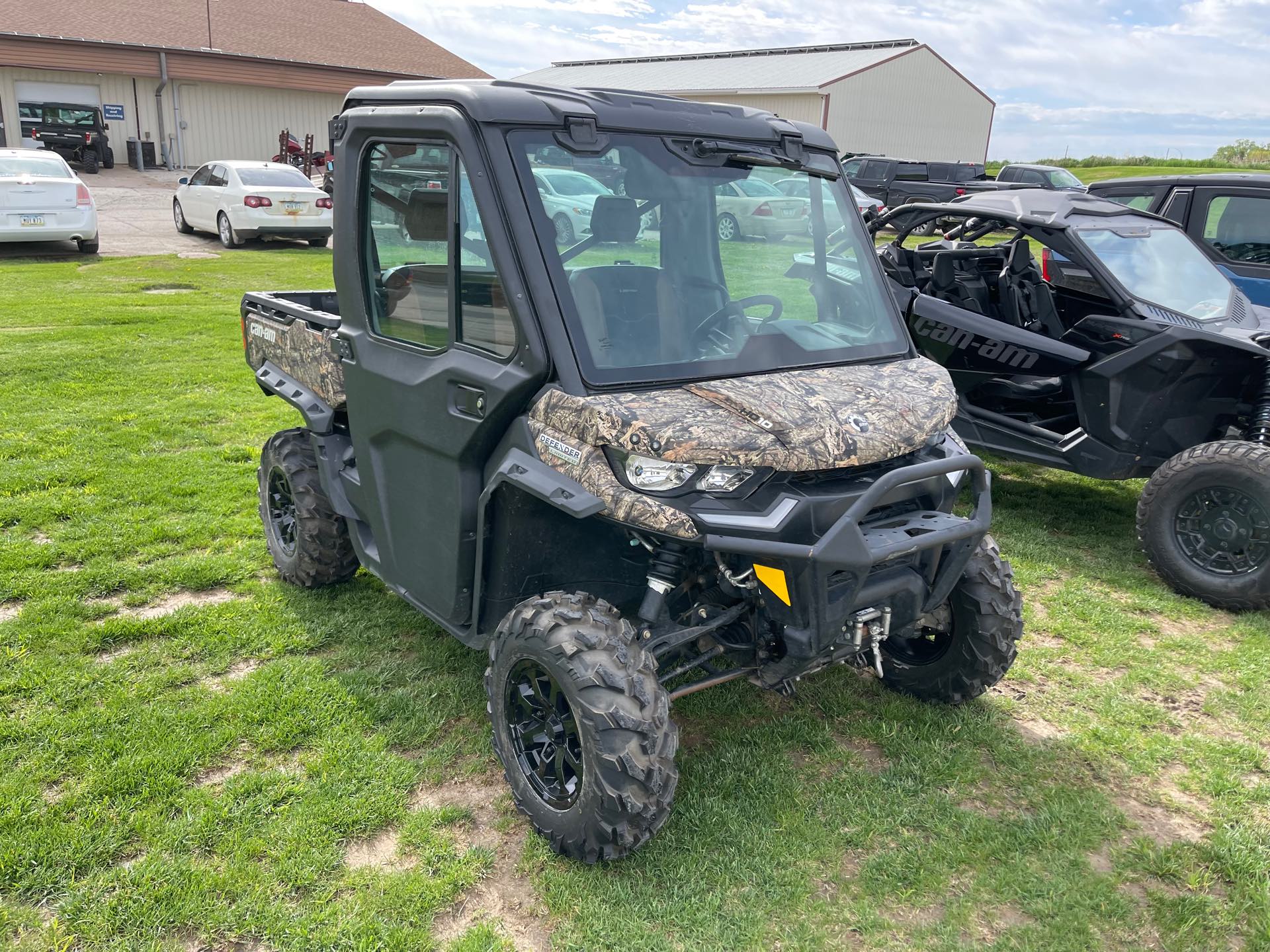 2020 Can-Am Defender Limited HD10 at Iron Hill Powersports