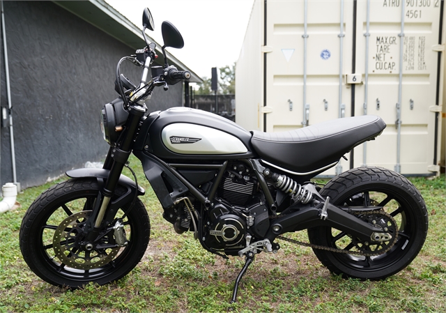 2021 Ducati Scrambler Nightshift at Tampa Triumph, Tampa, FL 33614