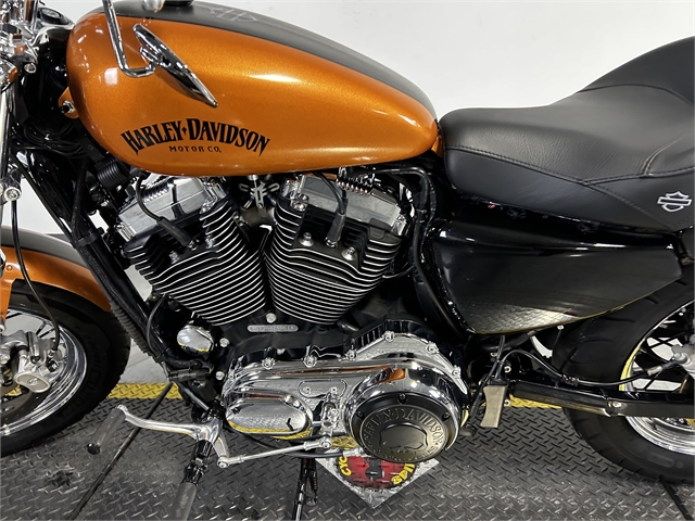 2017 Harley-Davidson Sportster 1200 Custom at Worth Harley-Davidson