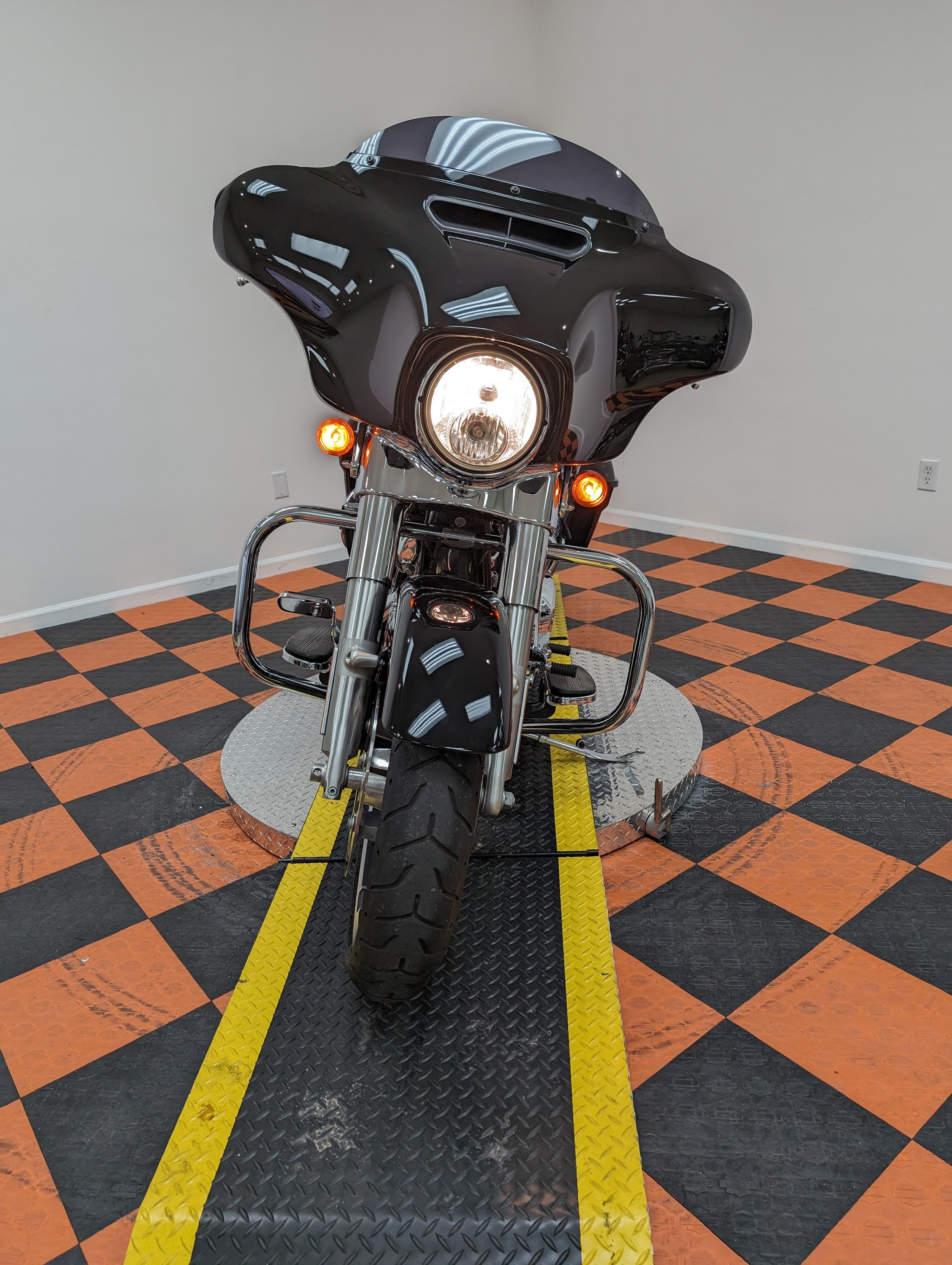 2019 Harley-Davidson Street Glide Base at Harley-Davidson of Indianapolis