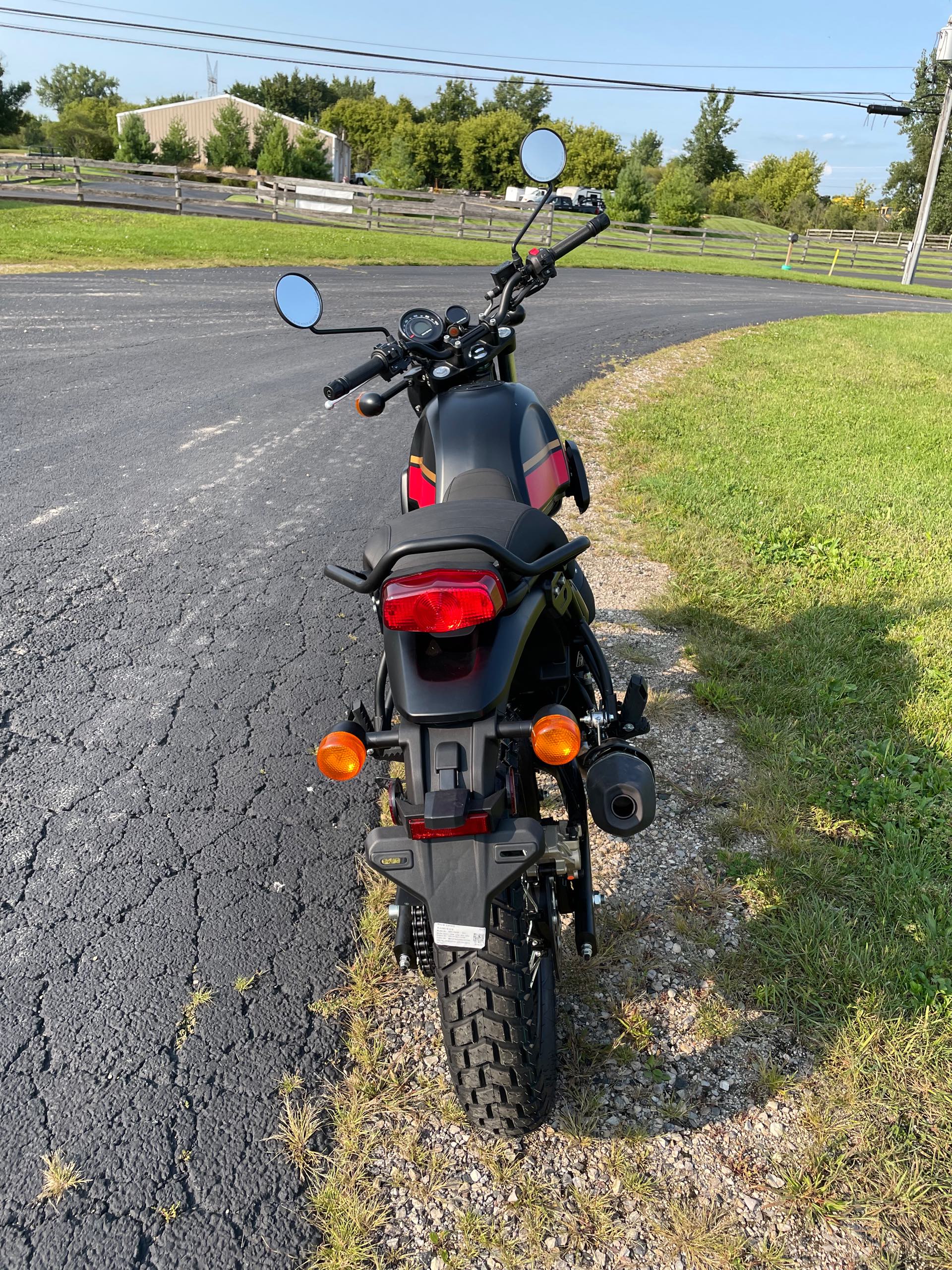 2023 Royal Enfield Scram 411 at Randy's Cycle